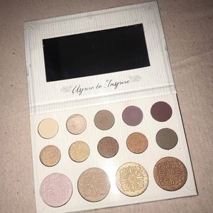 Carli Bybel x BH Cosmetics palette
